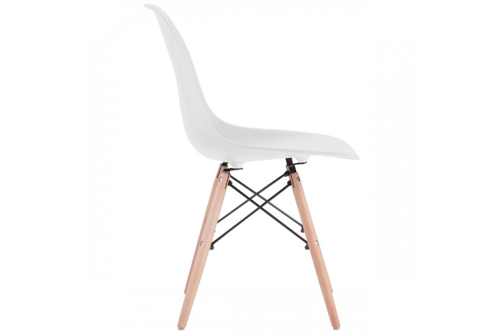 Комплект стульев на металлокаркасе Eames 532630 Комплект стульев на металлокаркасе Eames 532630