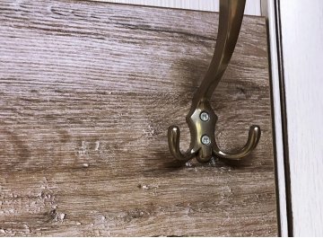 Настенная вешалка Olivia