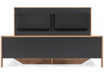 Двуспальная кровать Тхан