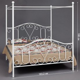 Двуспальная кровать Metis