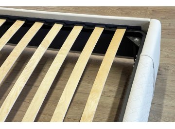 Полутораспальная кровать Хлоя