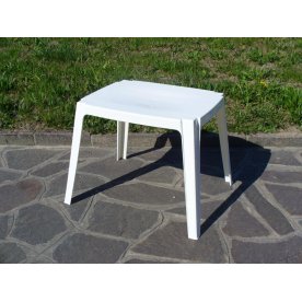 Пластиковый стол Tanga