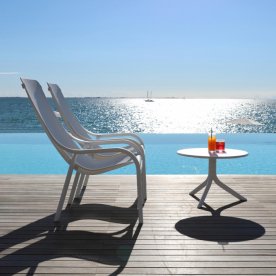 Пластикоое кресло Net Lounge