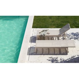 Шезлонг-лежак пластиковый Plano бежевый