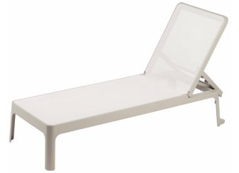Шезлонг-лежак пластиковый Plano бежевый