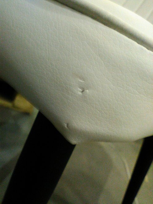 Стул на металлокаркасе Kosta белый - Уцененный экземпляр