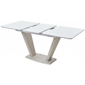 Стеклянный стол Прага