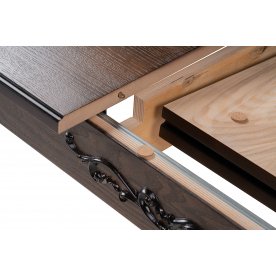 Деревянный стол Бевье