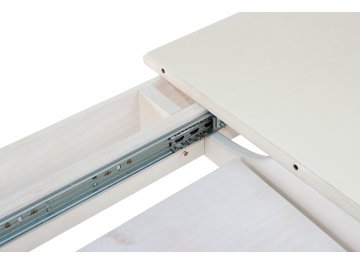 Деревянный стол Romeo