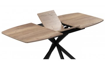 Деревянный стол Тамаса