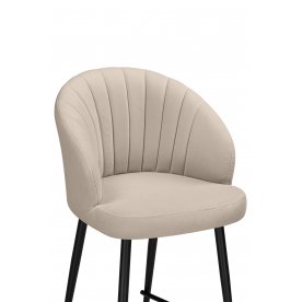 Полубарный стул Бэнбу