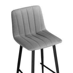 Полубарный стул Дани