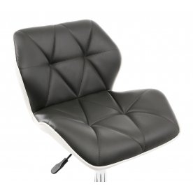 Компьютерное кресло Trizor