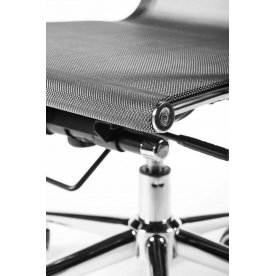 Компьютерное кресло Хельмут LB