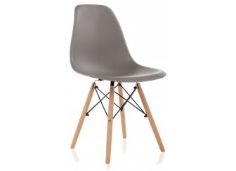 Пластиковый стул Eames