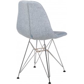 Стул на металлокаркасе Eames CR Сканди