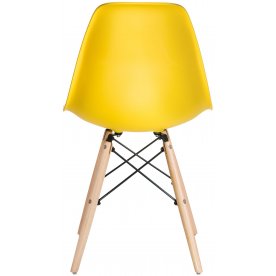 Пластиковый стул Dsw
