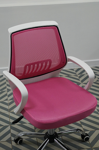 Компьютерное кресло Ergoplus light gray / white из шоурума 3