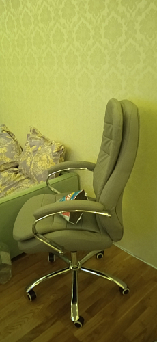 Компьютерное кресло Tomar черное фото покупателя 100