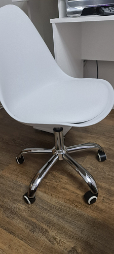 Компьютерное кресло Kolin с подушкой clear / white фото покупателя 493