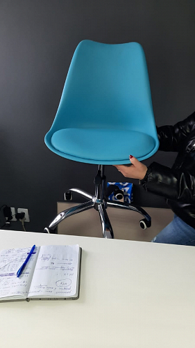 Компьютерное кресло Kolin с подушкой clear / white фото покупателя 7