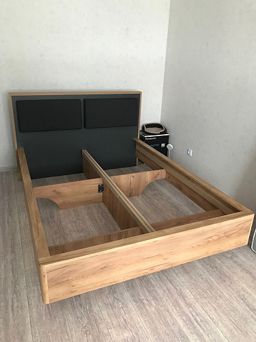 Двуспальная кровать Клауд 160х200 парящая дуб крафт золотой / антрацит фото покупателя 551