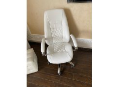 Компьютерное кресло Aragon белое фото покупателя 35
