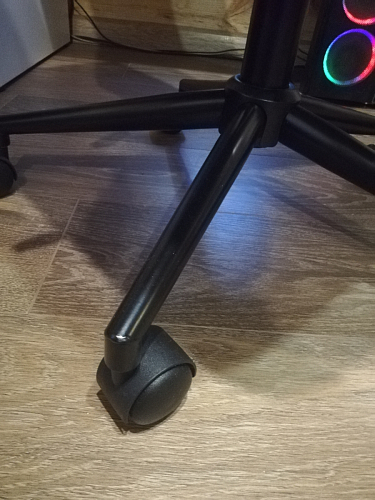 Компьютерное кресло Честер экокожа бежевая / белый фото покупателя 45