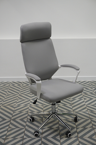 Компьютерное кресло Patra grey fabric из шоурума 2