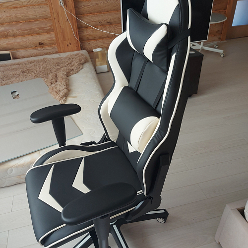 Компьютерное кресло Racer черное / бежевое фото покупателя 113