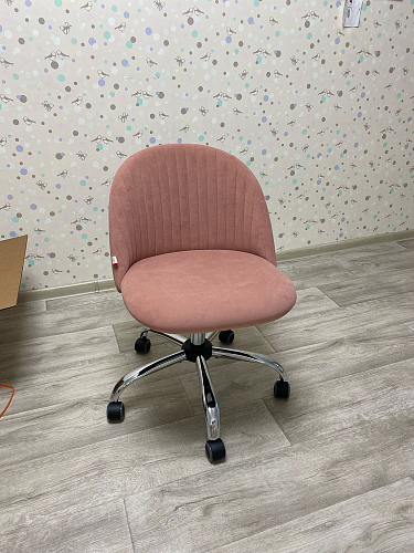 Компьютерное кресло Melody розовое фото покупателя 30