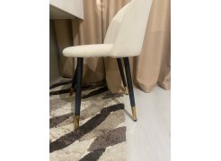 Стул на металлокаркасе Gabi 1 бежевый / черный с серебряными наконечниками фото покупателя 329