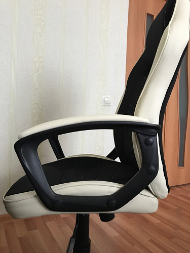 Компьютерное кресло Gamer коричневое фото покупателя 152