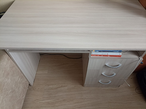 Стол письменный Бриз МДФ волна лайм / ясень светлый фото покупателя 97