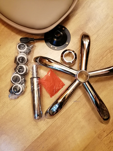 Компьютерное кресло Kolin cappuccino / chrome фото покупателя 117