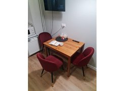 Стул на металлокаркасе Gabi 1 бежевый / черный с серебряными наконечниками фото покупателя 302