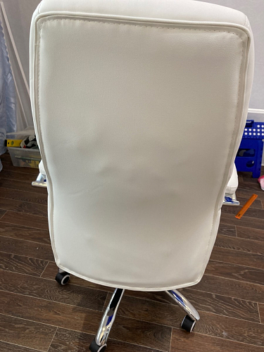 Компьютерное кресло Aragon белое фото покупателя 132