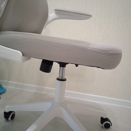 Компьютерное кресло Konfi pink / white фото покупателя 200