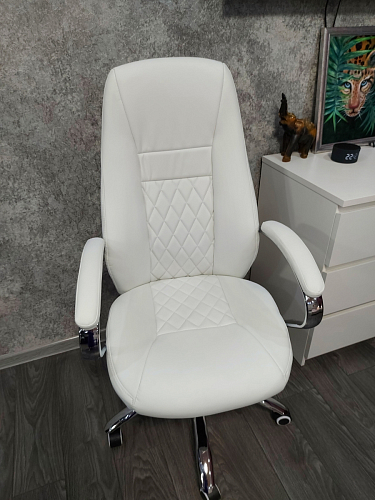 Компьютерное кресло Aragon белое фото покупателя 249