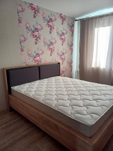 Двуспальная кровать Клауд 160х200 парящая дуб крафт золотой / антрацит фото покупателя 443