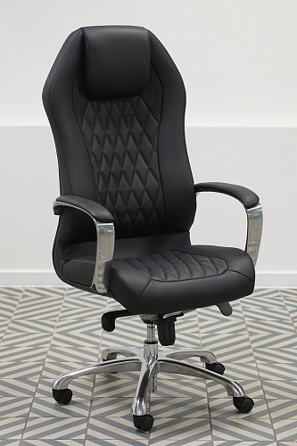 Компьютерное кресло Damian white из шоурума 2