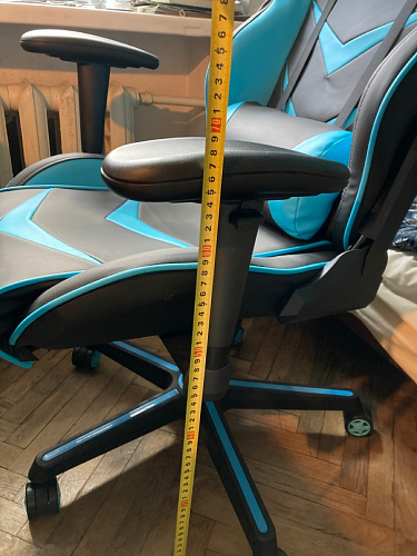 Компьютерное кресло Racer черное / красное фото покупателя 143