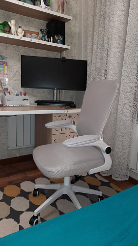 Компьютерное кресло Konfi light gray / white фото покупателя 149