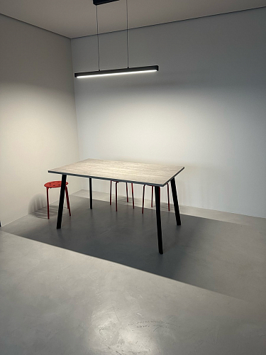 Стол Тринити Лофт 120 32 мм бетон / черный матовый фото покупателя 389