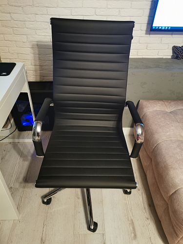 Компьютерное кресло Reus черная сетка / хром фото покупателя 17