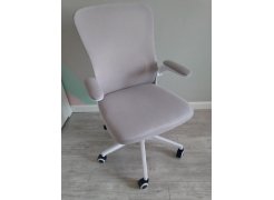 Компьютерное кресло Konfi light gray / white фото покупателя 285