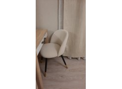 Стул на металлокаркасе Gabi 1 бежевый / черный с серебряными наконечниками фото покупателя 32