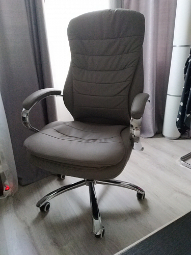 Компьютерное кресло Tomar черное фото покупателя 127