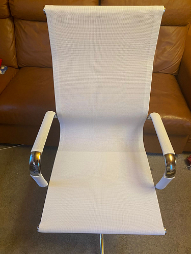 Компьютерное кресло Reus черная сетка / хром фото покупателя 43