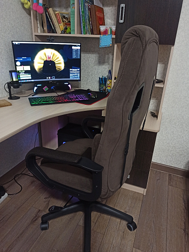 Компьютерное кресло Driver/Драйвер кожзам черный / серый фото покупателя 46